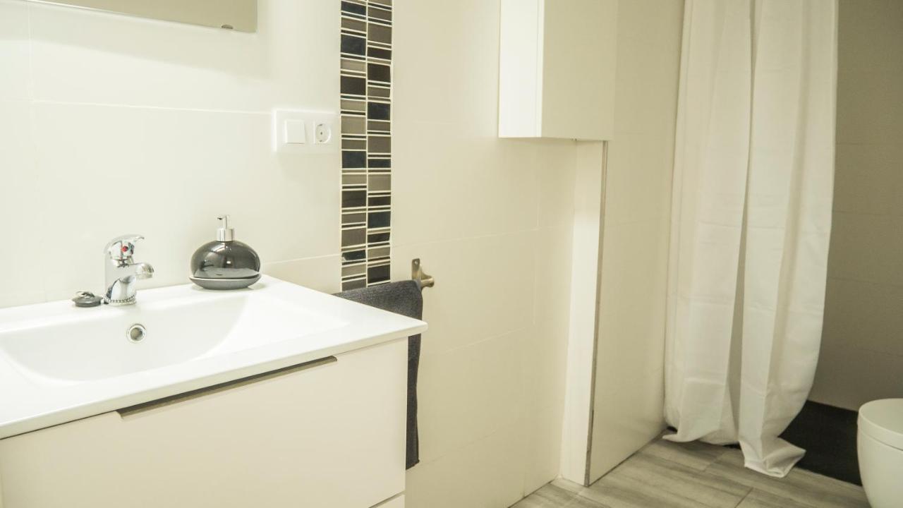 Amplio Apartamento Con Bicicletas Apartman Valencia Kültér fotó